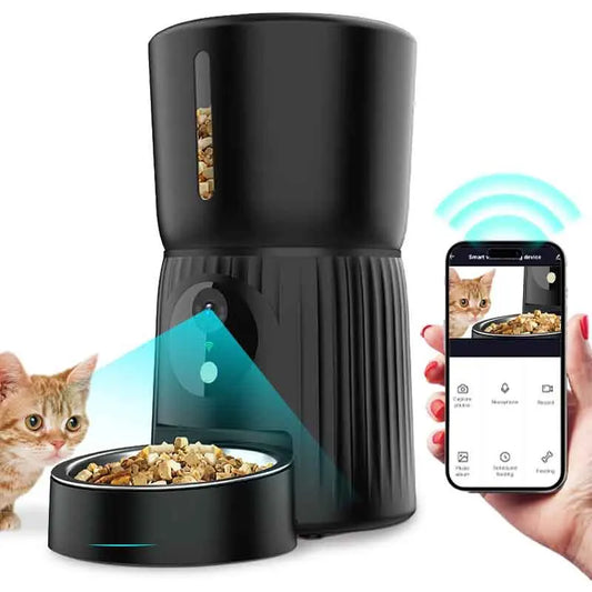 High Quality Automatic Timing Intelligent Pet Feeder Factory Direct Sales Remote Feeding Machine in Bottle Shape for Dogs & Cats